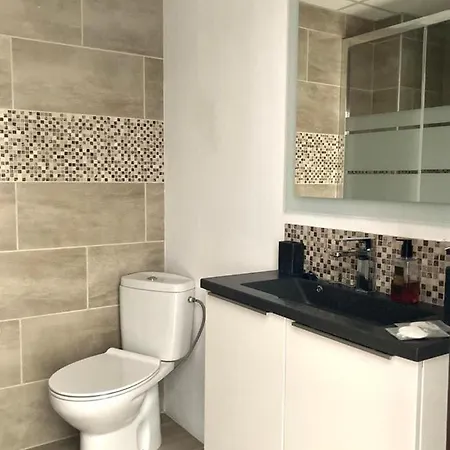 شقة Modern Laegenhet Med Havsutsikt - Naera Allt