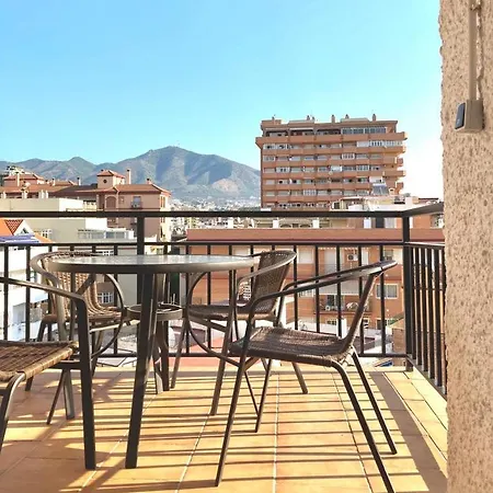 Modern Laegenhet Med Havsutsikt - Naera Allt Fuengirola