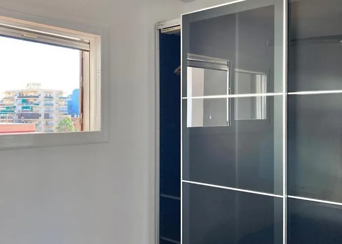 Modern Laegenhet Med Havsutsikt - Naera Allt Appartement